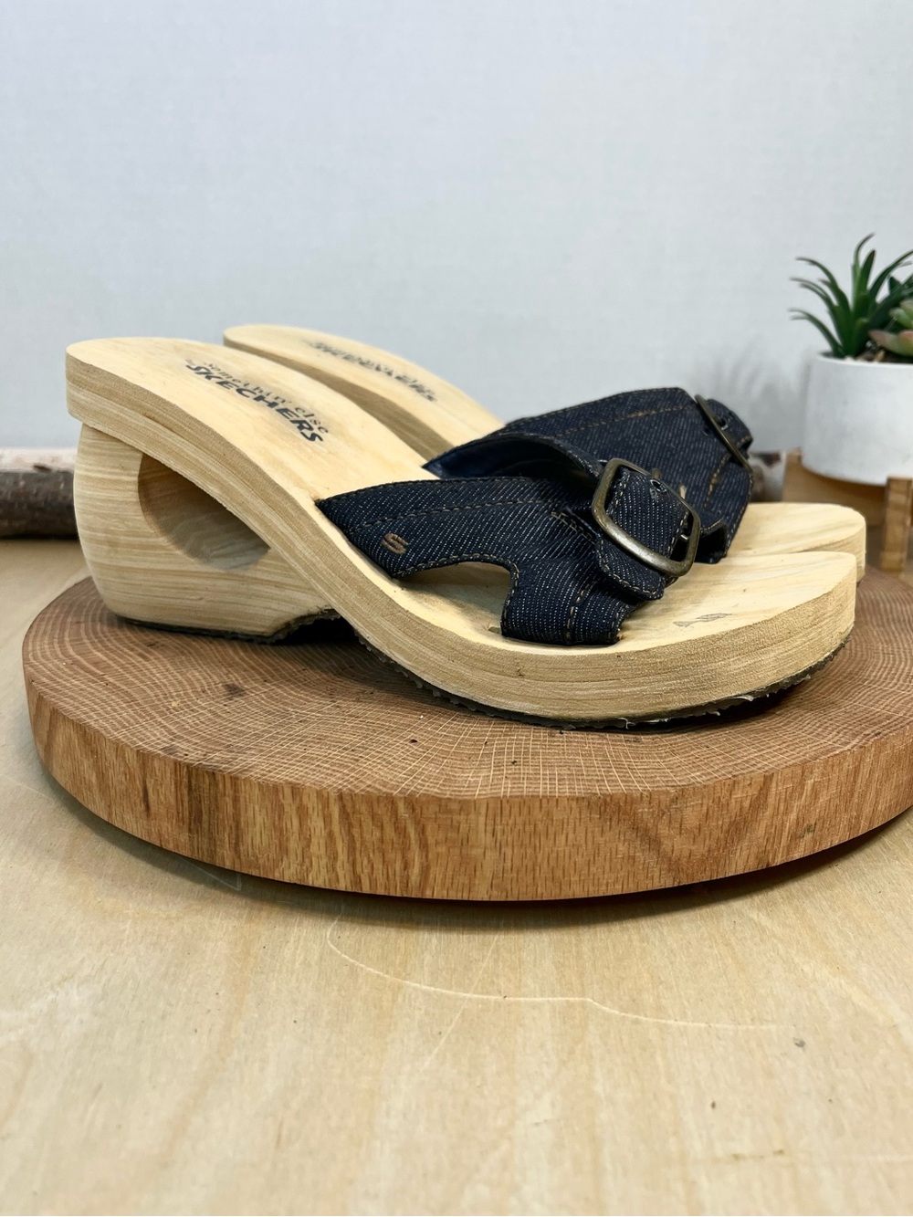 Vintage Y2K Skechers Denim Cut-Out Wedge Sandals - Size 7.5/8